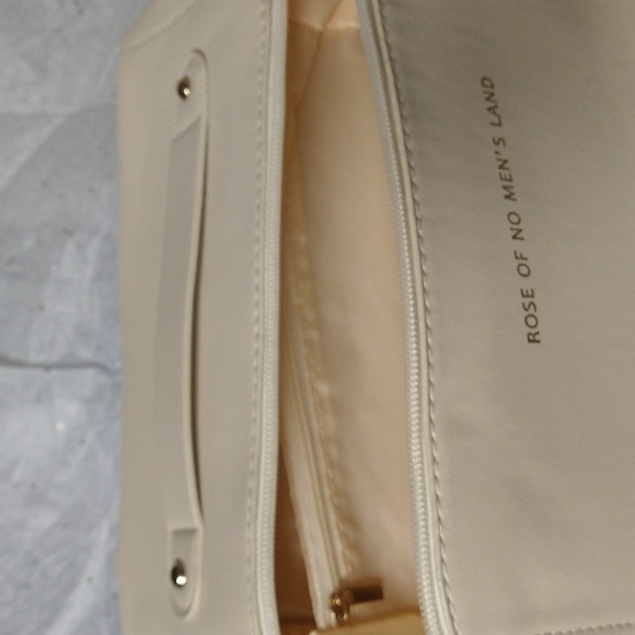 Rose of No Men's Land cosmetic toiletry travel bag - Picture 8 of 8